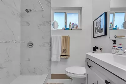 5041 SW 11th St, Plantation, FL 33317 - Photo 17