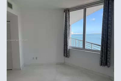325 S Biscayne Blvd #621, Miami, FL 33131 - Photo 13