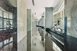 325 S Biscayne Blvd, Miami, FL 33131 - Photo 53