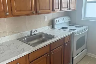 621 SW 15th Ave, Miami, FL 33135 - Photo 5
