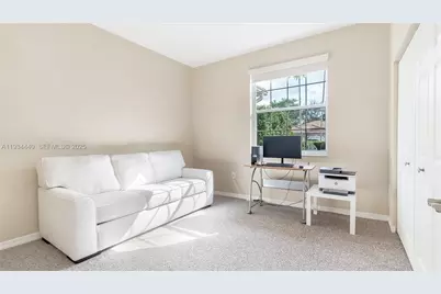 7651 S Aragon Blvd #5, Sunrise, FL 33322 - Photo 3