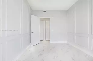 2000 Metropica Wy, Sunrise, FL 33323 - Photo 23