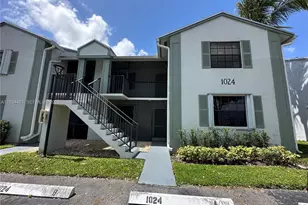1024 S Independence Dr, Homestead, FL 33034 - Photo 1