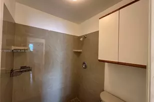 1024 S Independence Dr, Homestead, FL 33034 - Photo 13