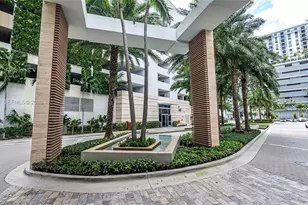 16385 Biscayne Blvd, North Miami Beach, FL 33160 - Photo 45