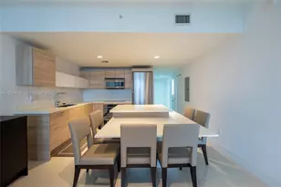 16385 Biscayne Blvd, North Miami Beach, FL 33160 - Photo 3