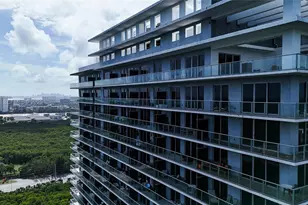 16385 Biscayne Blvd, North Miami Beach, FL 33160 - Photo 51