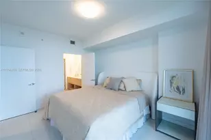 16385 Biscayne Blvd, North Miami Beach, FL 33160 - Photo 11