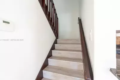 4205 Village Dr #D, Delray Beach, FL 33445 - Photo 17