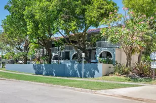 515 NE 38th St, Miami, FL 33137 - Photo 33