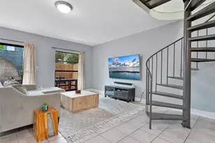 515 NE 38th St, Miami, FL 33137 - Photo 5
