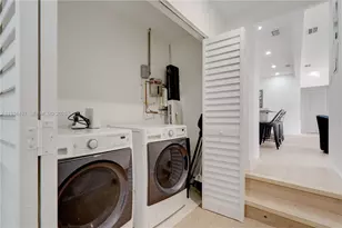 347 NE 110th St, Miami, FL 33161 - Photo 5