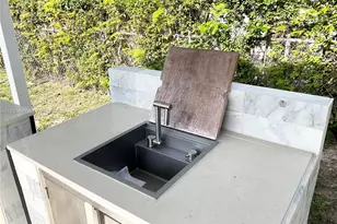 161 NW 145th St, Miami, FL 33168 - Photo 39