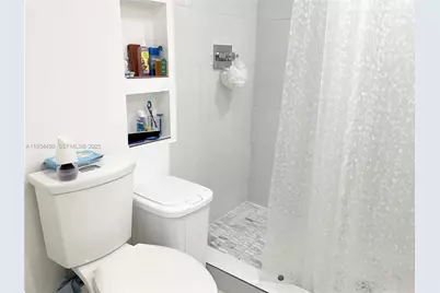 161 NW 145th St, Miami, FL 33168 - Photo 13