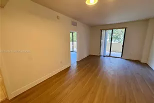 8430 SW 8th St, Miami, FL 33144 - Photo 5