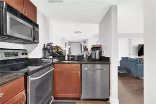 770 Claughton Island Dr, Miami, FL 33131 - Photo 15