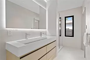 1661 Daytonia Rd, Miami Beach, FL 33141 - Photo 25