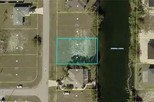 2021 NE 5th Pl, Cape Coral, FL 33909 - Photo 1