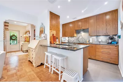 2490 Abaco Ave, Miami, FL 33133 - Photo 11