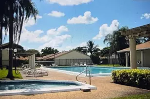 2066 SW 82nd Ave, Davie, FL 33324 - Photo 13