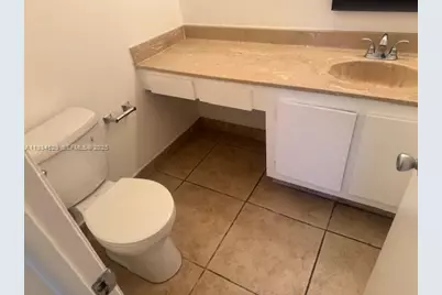 1800 Bayberry Dr #1800, Pembroke Pines, FL 33024 - Photo 21