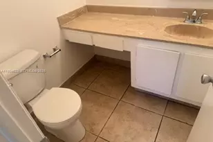 1800 Bayberry Dr, Pembroke Pines, FL 33024 - Photo 21