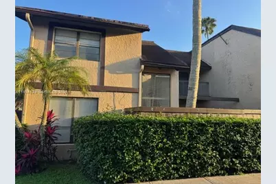 1800 Bayberry Dr #1800, Pembroke Pines, FL 33024 - Photo 3