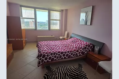 3180 S Ocean Dr #1617, Hallandale Beach, FL 33009 - Photo 11