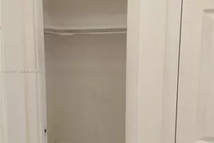 2300 Park Ln, Hollywood, FL 33021 - Photo 9