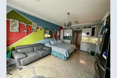 6345 Collins Ave #435, Miami Beach, FL 33141 - Photo 3