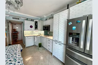 6345 Collins Ave #435, Miami Beach, FL 33141 - Photo 5