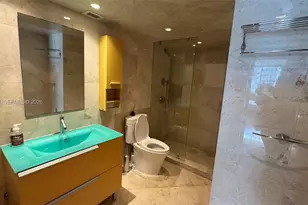 19390 Collins Ave, Sunny Isles Beach, FL 33160 - Photo 21