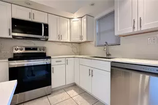 6200 NW 44th St, Lauderhill, FL 33319 - Photo 9