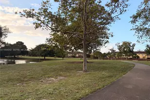 7075 NW 173rd Dr, Hialeah, FL 33015 - Photo 29