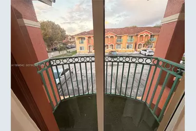 7075 NW 173rd Dr #1405, Hialeah, FL 33015 - Photo 15