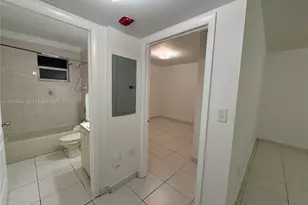 181 NW 47th Ave, Miami, FL 33126 - Photo 15