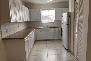 181 NW 47th Ave, Miami, FL 33126 - Photo 3