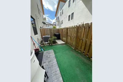 10443 NW 82nd St #4, Doral, FL 33178 - Photo 17