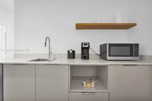 229 SW 9th St, Miami, FL 33130 - Photo 23