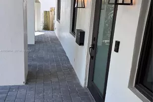 920 W 47th Ct, Miami Beach, FL 33140 - Photo 15