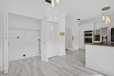 21399 Marina Cove Cir #14, Aventura, FL 33180 - Photo 11