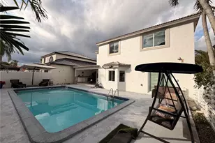 8242 NW 200th Terrace, Hialeah, FL 33015 - Photo 3