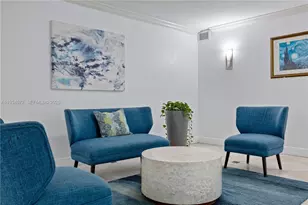 1000 Parkview Dr, Hallandale Beach, FL 33009 - Photo 33