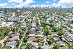 1323 NE 182nd St, North Miami Beach, FL 33162 - Photo 17