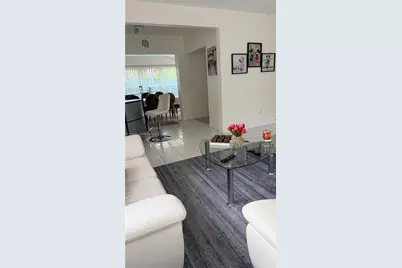 1323 NE 182nd St, North Miami Beach, FL 33162 - Photo 17