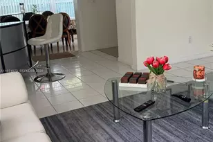 1323 NE 182nd St, North Miami Beach, FL 33162 - Photo 17