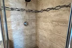 3029 NE 188th St, Aventura, FL 33180 - Photo 15