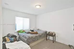 1720 NW 44th St, Miami, FL 33142 - Photo 31