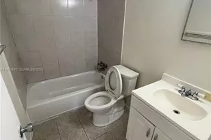 6034 SW 37th St, Miramar, FL 33023 - Photo 9