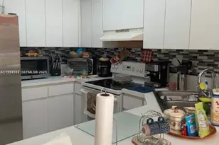8851 NW 119th St, Hialeah Gardens, FL 33018 - Photo 5
